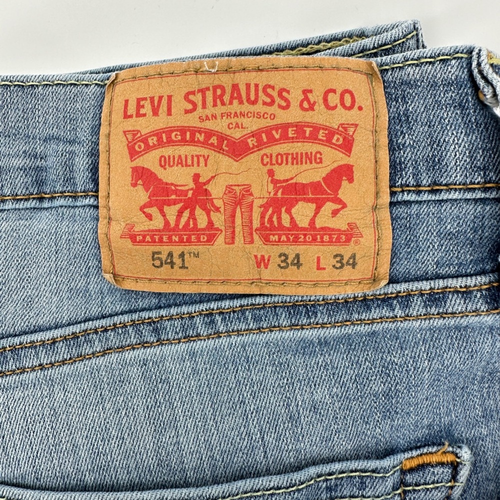 Levi Strauss 541 Athletic Fit Jeans Mens W34 L34 Light to‎ Medium Wash Denim - Picture 5 of 13